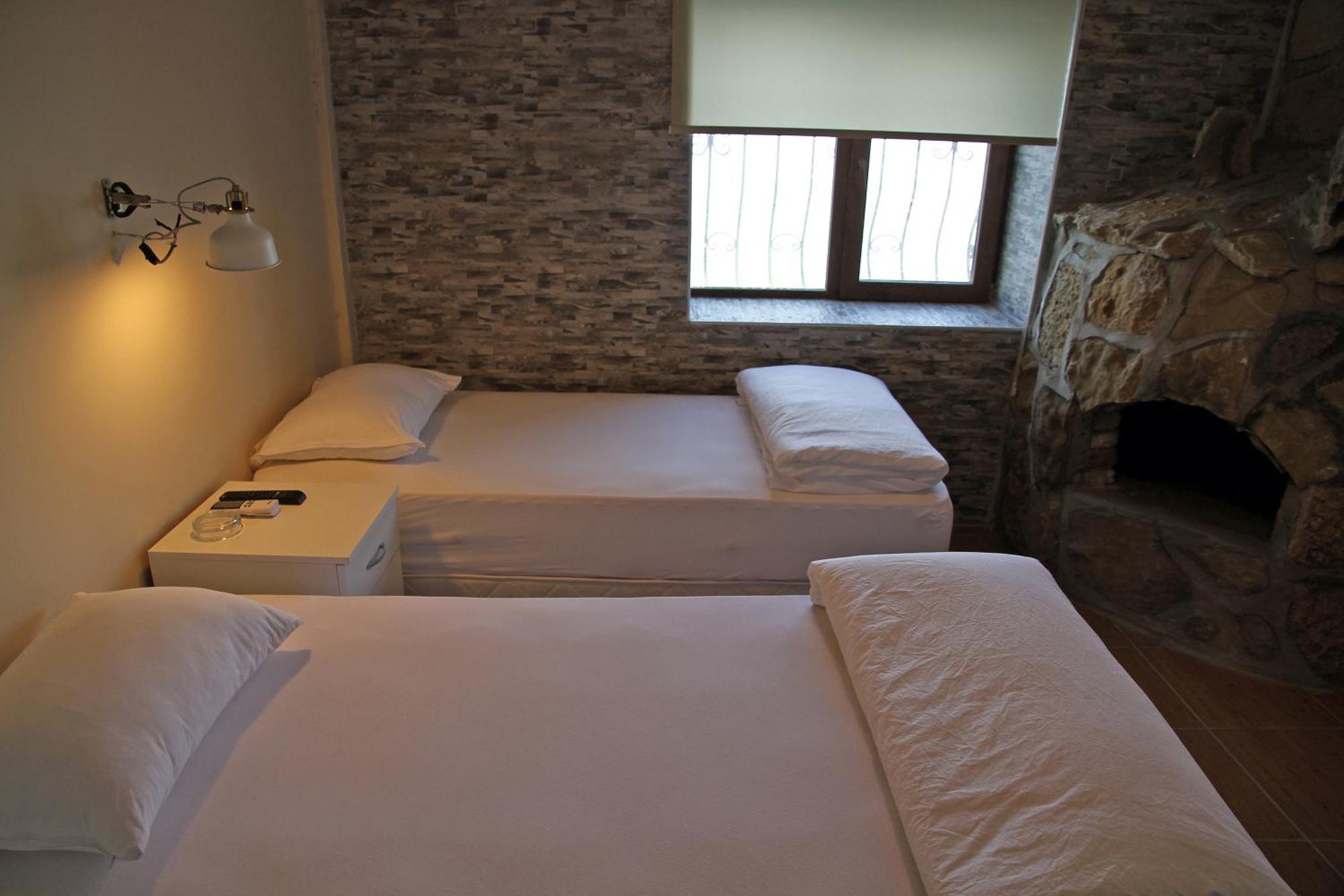 Aqua Boss Hotel Eceabat Bilik gambar